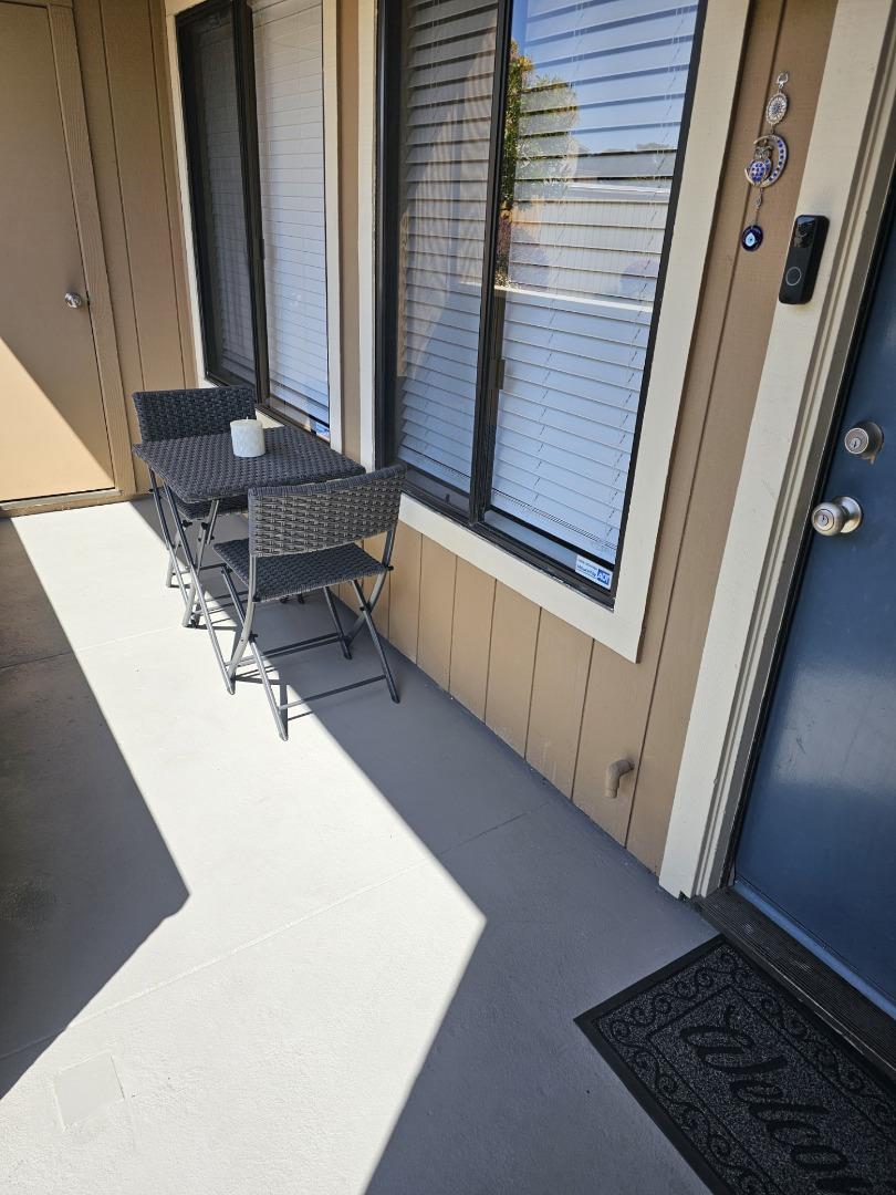 Detail Gallery Image 3 of 19 For 820 Casanova Ave #76,  Monterey,  CA 93940 - 1 Beds | 1 Baths