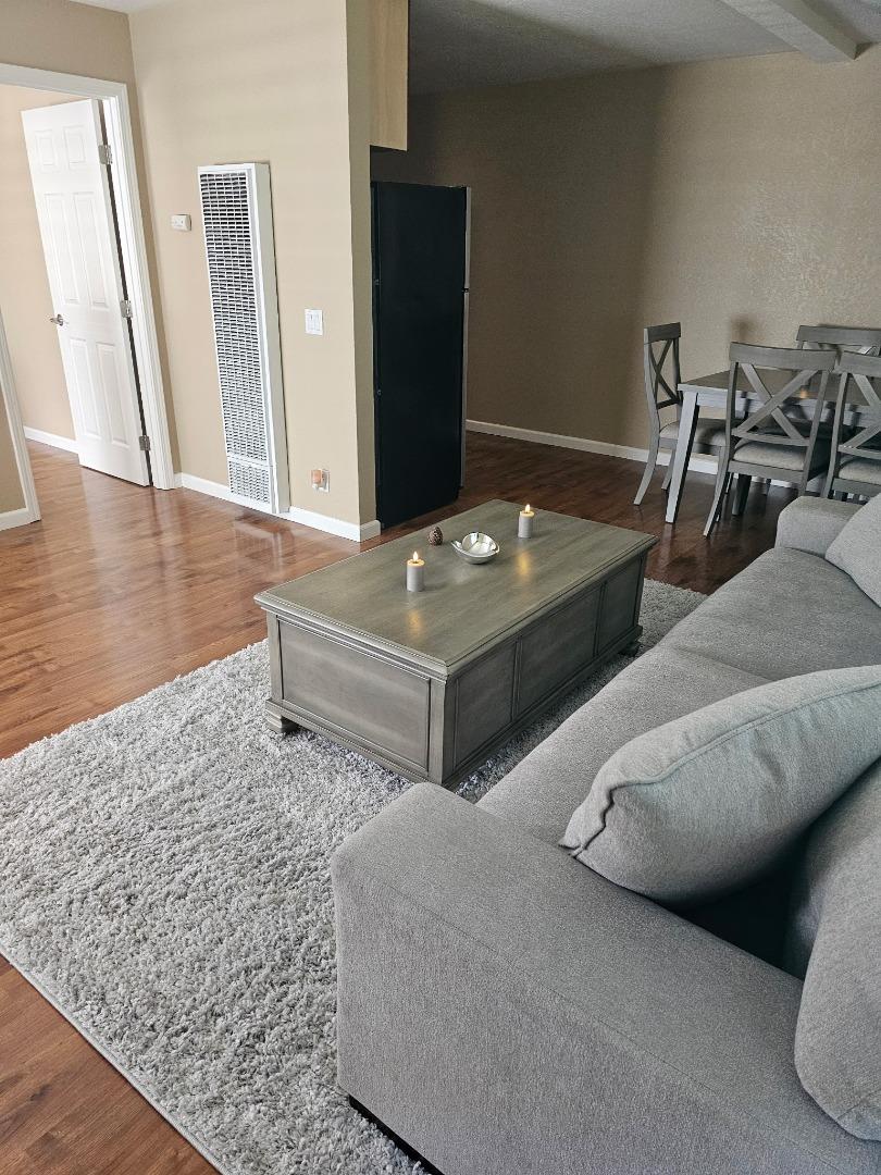 Detail Gallery Image 5 of 19 For 820 Casanova Ave #76,  Monterey,  CA 93940 - 1 Beds | 1 Baths