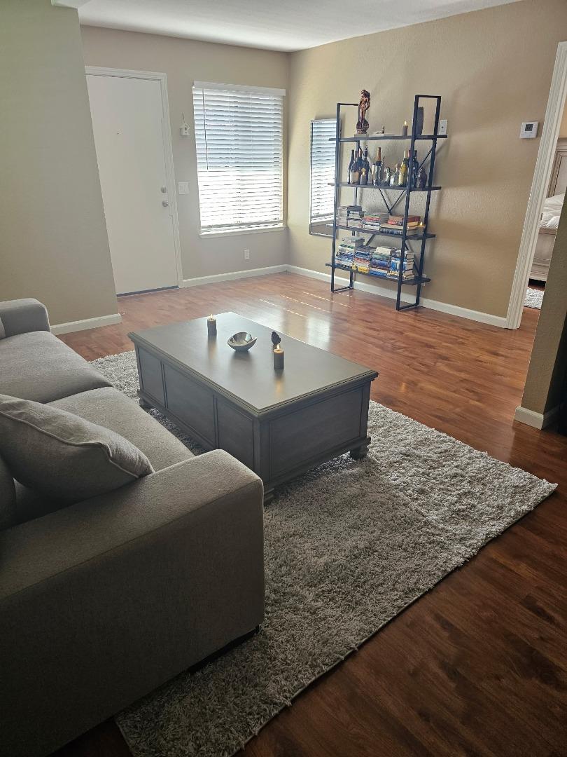 Detail Gallery Image 7 of 19 For 820 Casanova Ave #76,  Monterey,  CA 93940 - 1 Beds | 1 Baths