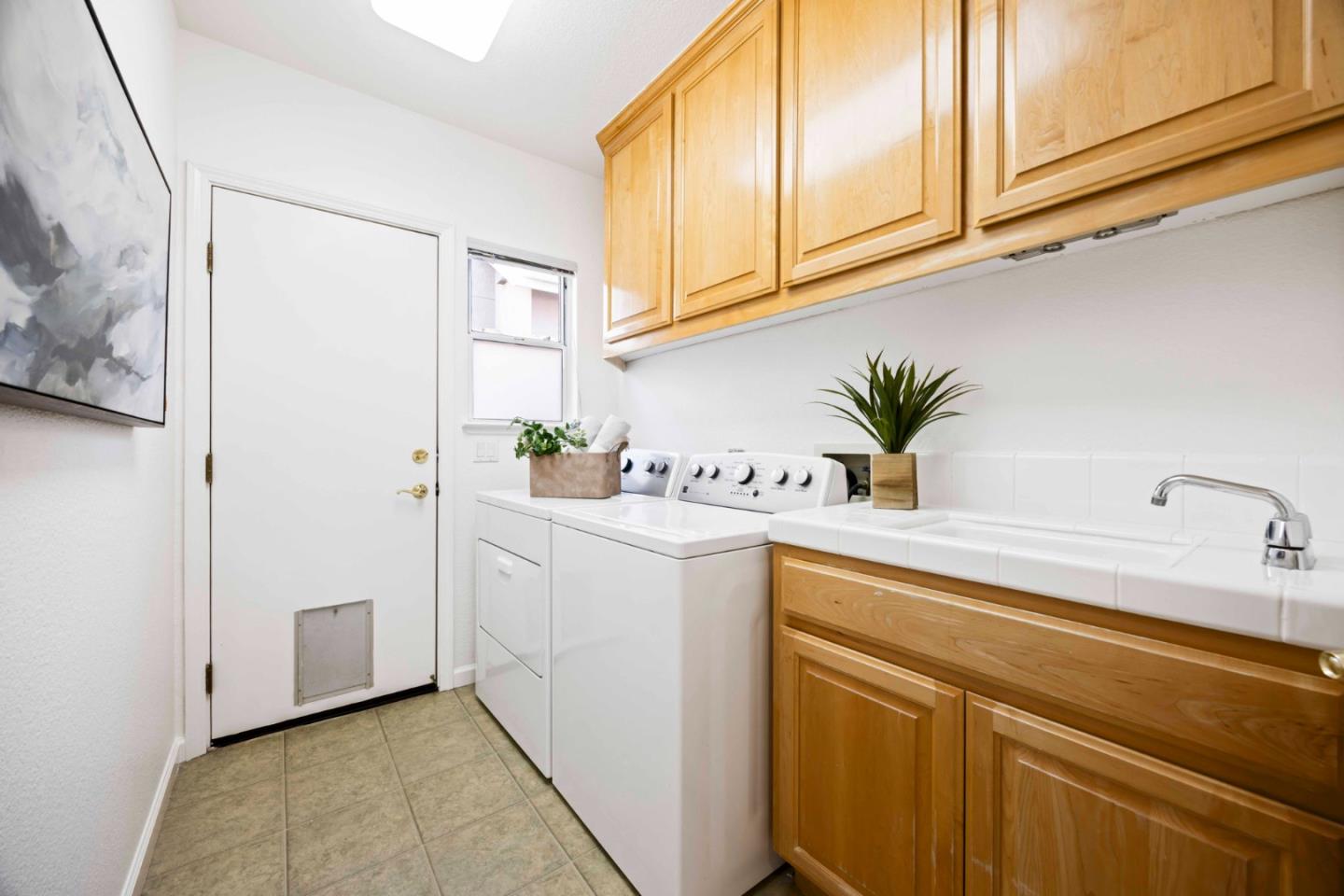 Detail Gallery Image 51 of 56 For 904 Capri Dr, Campbell,  CA 95008 - 5 Beds | 3 Baths