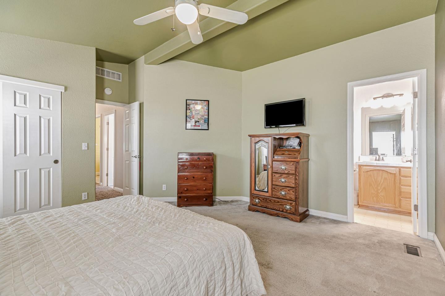 Detail Gallery Image 23 of 33 For 900 Golden Wheel Park Dr #9,  San Jose,  CA 95112 - 3 Beds | 2 Baths