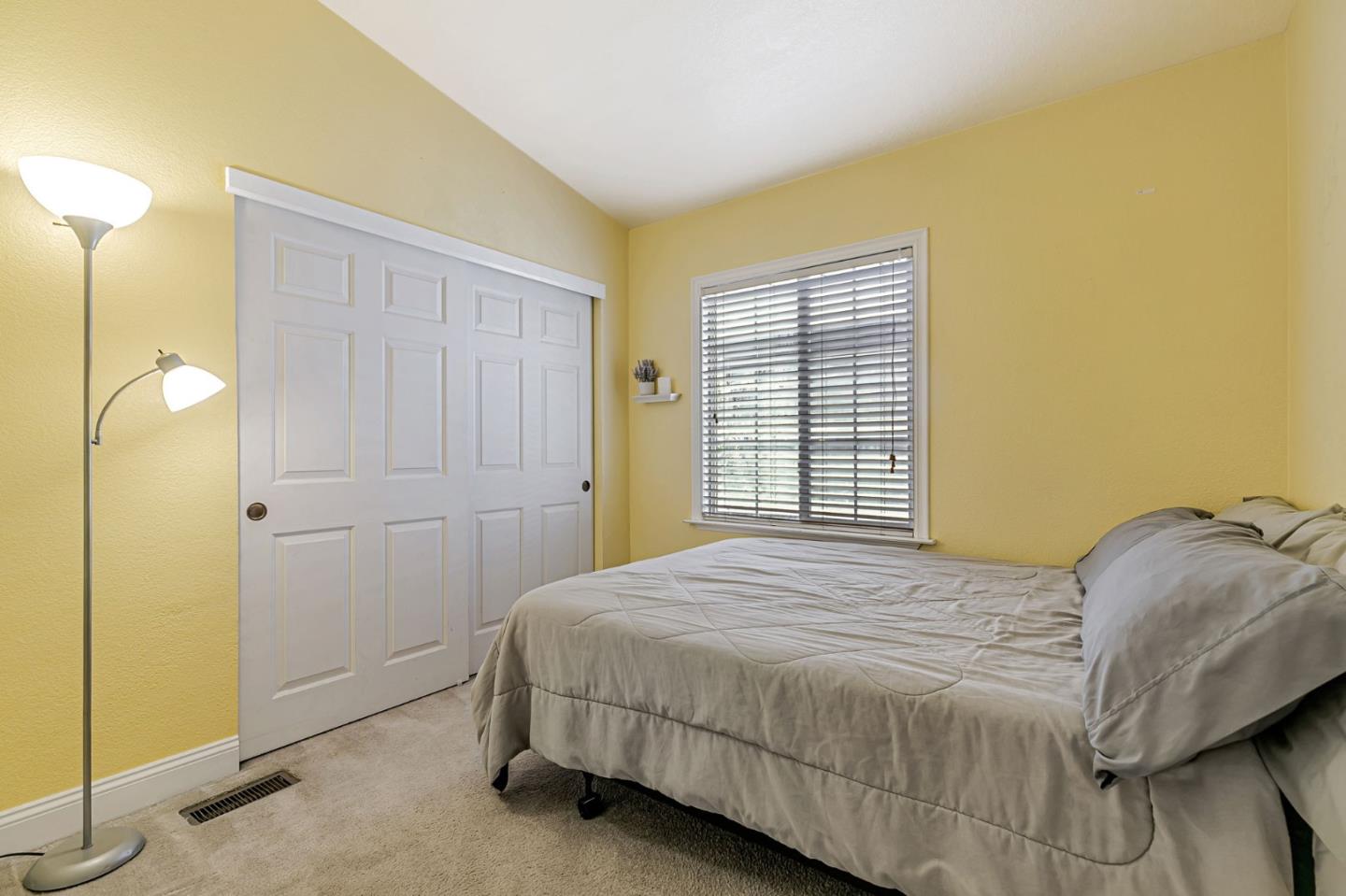Detail Gallery Image 9 of 33 For 900 Golden Wheel Park Dr #9,  San Jose,  CA 95112 - 3 Beds | 2 Baths