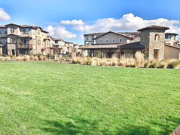 Detail Gallery Image 9 of 9 For 5936 via Lugano, Fremont,  CA 94555 - 3 Beds | 3/1 Baths