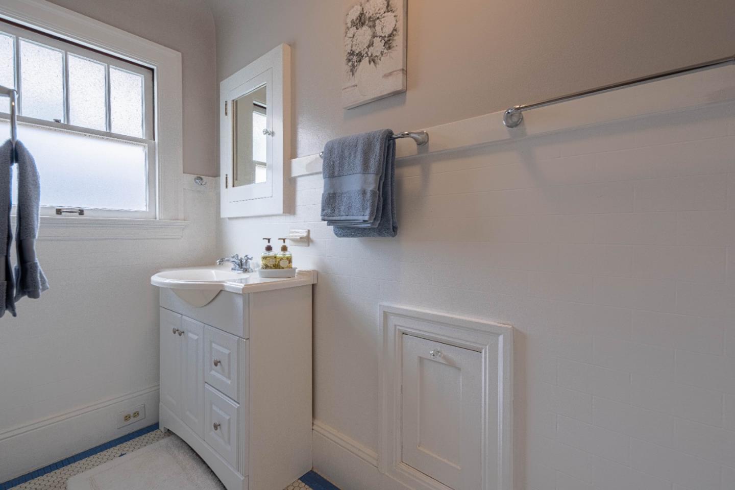 Detail Gallery Image 27 of 47 For 146 Lorimer St, Salinas,  CA 93901 - 2 Beds | 1 Baths