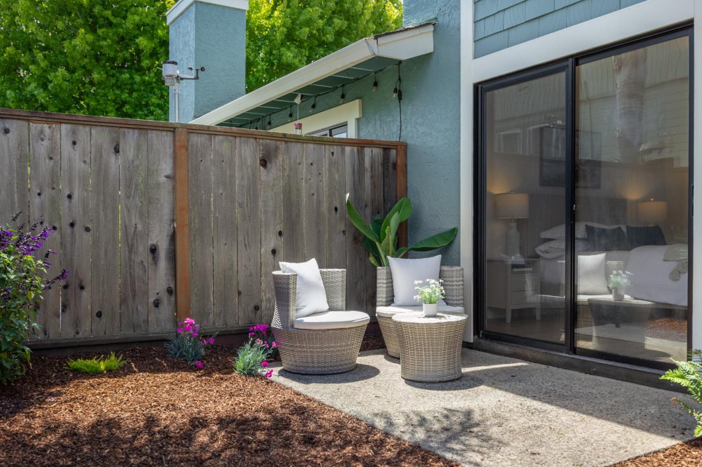 Detail Gallery Image 12 of 38 For 2512 Friesland Ct, Santa Cruz,  CA 95062 - 3 Beds | 2 Baths