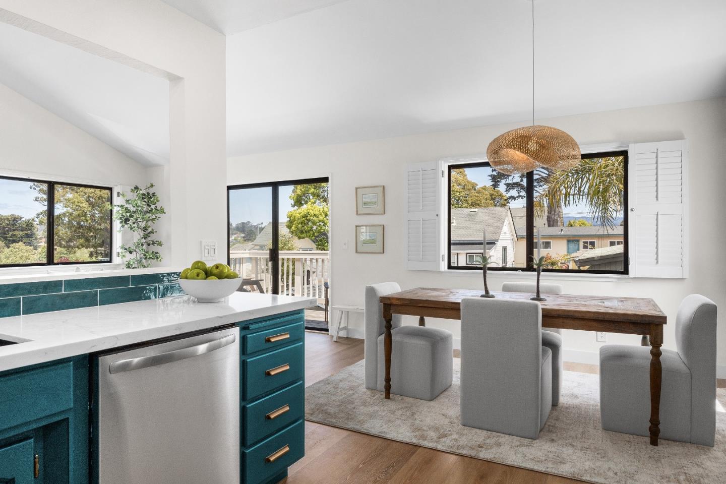 Detail Gallery Image 15 of 38 For 2512 Friesland Ct, Santa Cruz,  CA 95062 - 3 Beds | 2 Baths