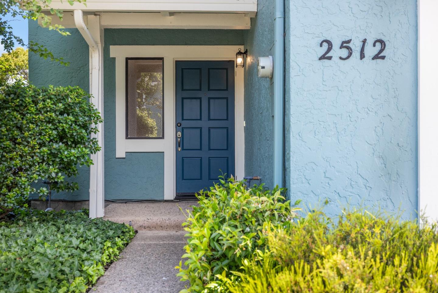 Detail Gallery Image 7 of 38 For 2512 Friesland Ct, Santa Cruz,  CA 95062 - 3 Beds | 2 Baths