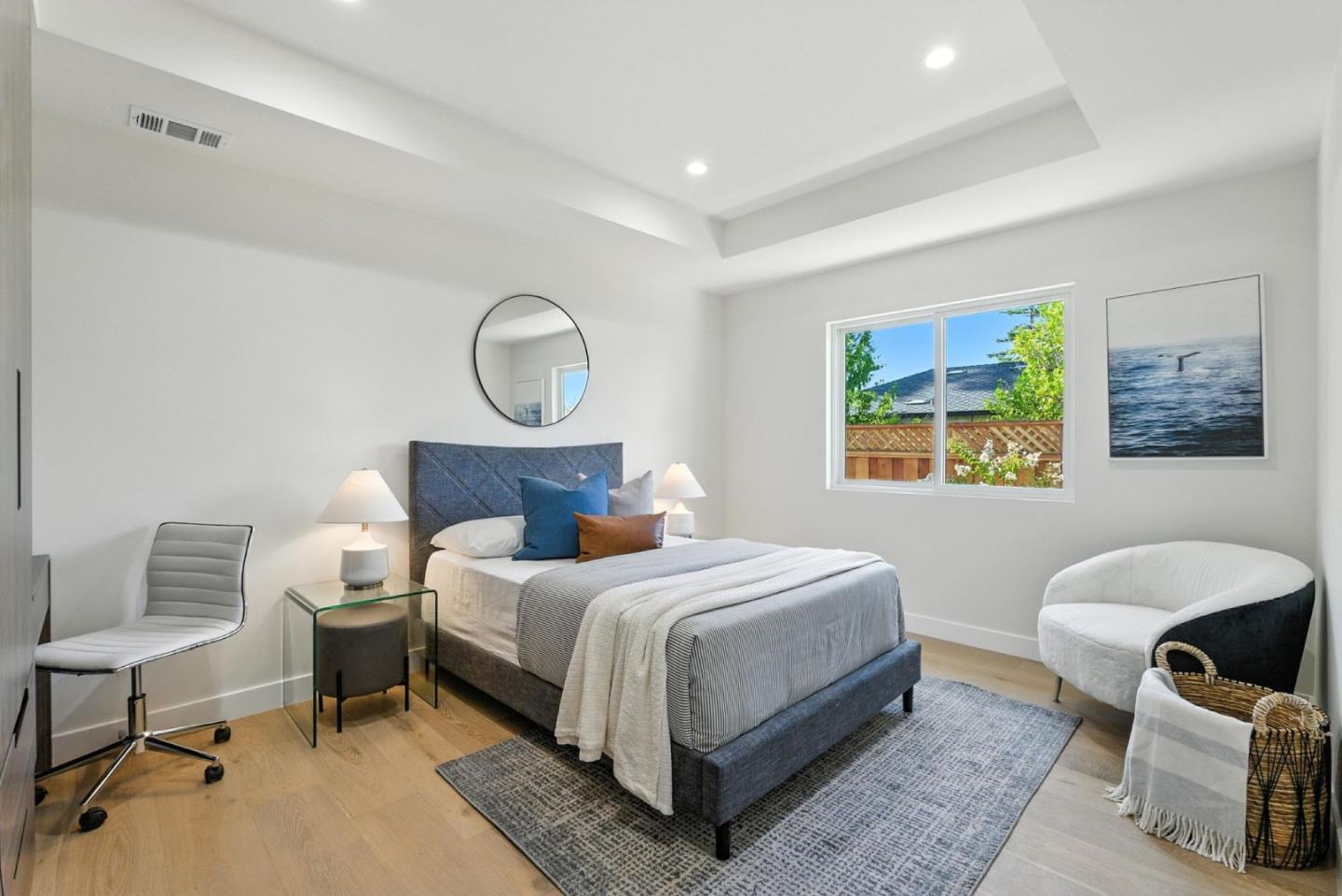 Detail Gallery Image 12 of 50 For 1313 Arleen Ave, Sunnyvale,  CA 94087 - 5 Beds | 5/1 Baths