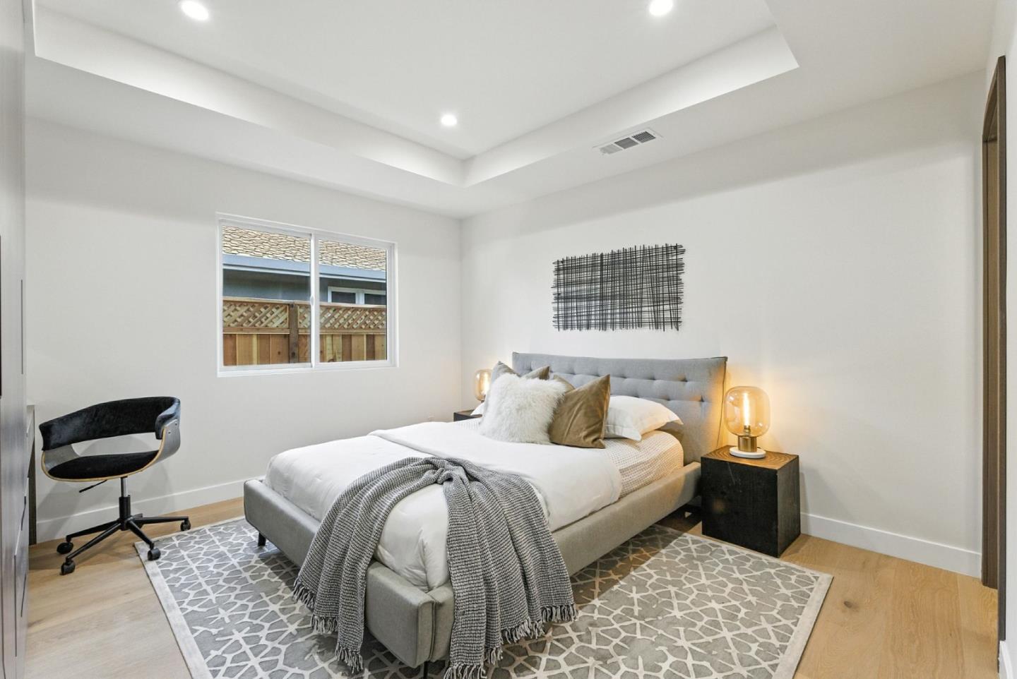 Detail Gallery Image 15 of 50 For 1313 Arleen Ave, Sunnyvale,  CA 94087 - 5 Beds | 5/1 Baths