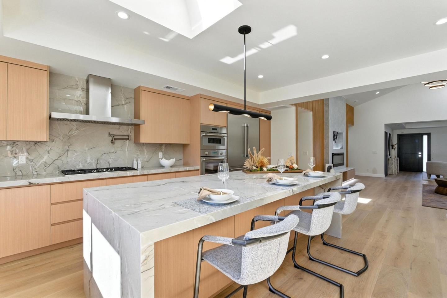 Detail Gallery Image 27 of 50 For 1313 Arleen Ave, Sunnyvale,  CA 94087 - 5 Beds | 5/1 Baths
