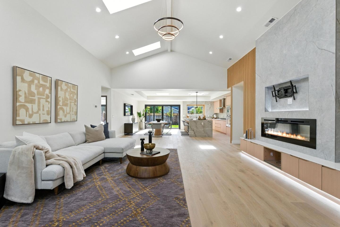 Detail Gallery Image 30 of 50 For 1313 Arleen Ave, Sunnyvale,  CA 94087 - 5 Beds | 5/1 Baths