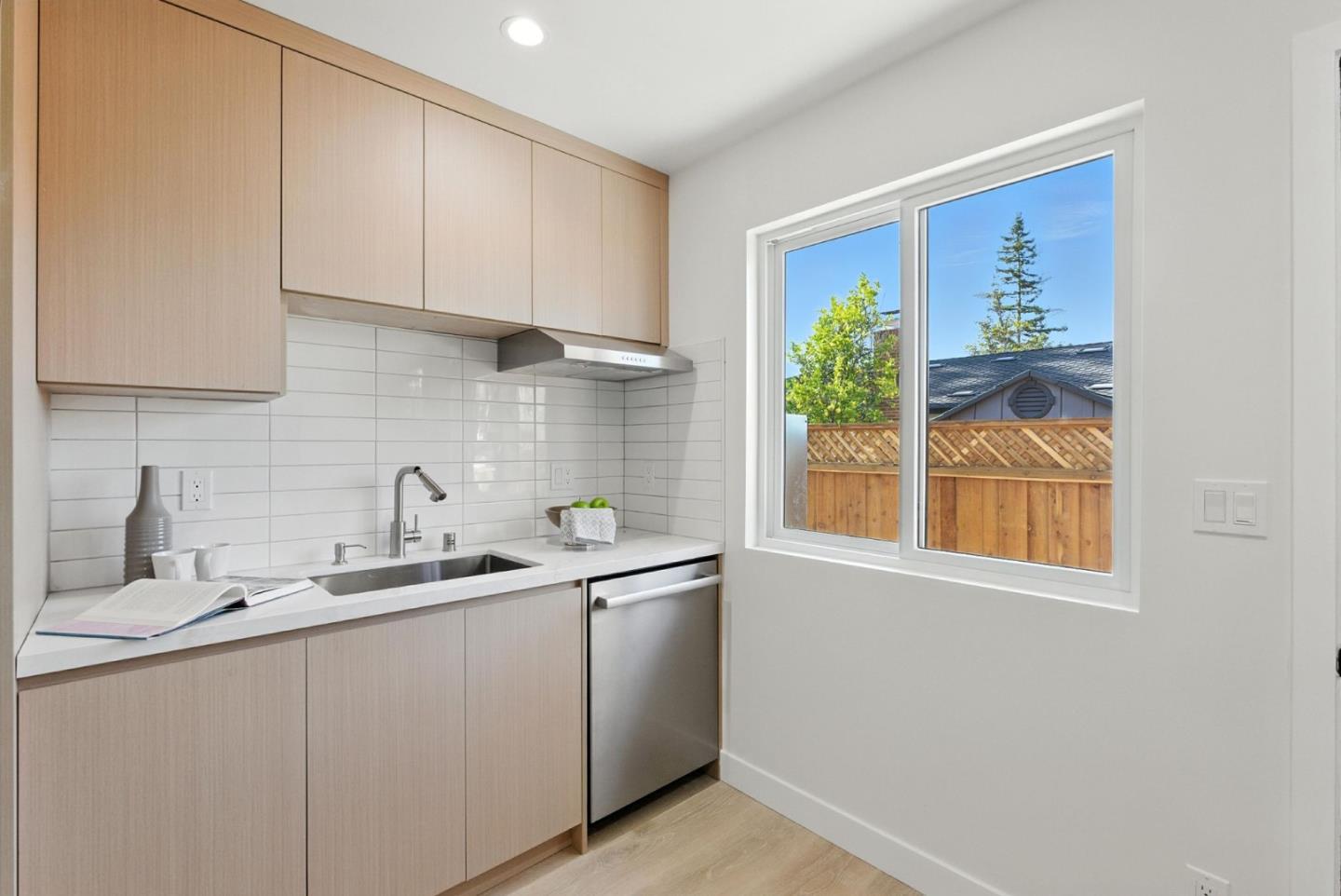 Detail Gallery Image 44 of 50 For 1313 Arleen Ave, Sunnyvale,  CA 94087 - 5 Beds | 5/1 Baths