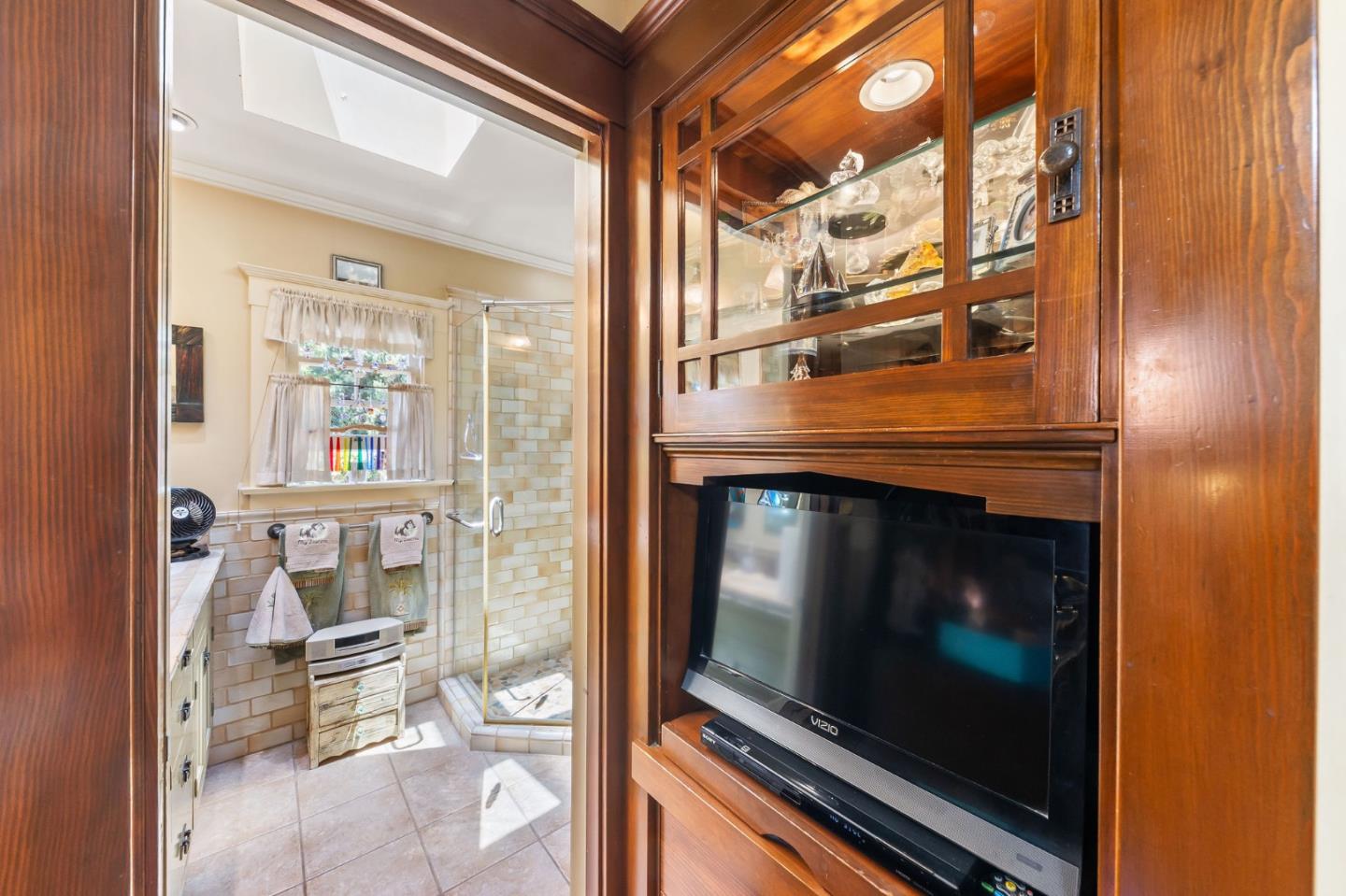 Detail Gallery Image 28 of 47 For 211 Monte Diablo Ave, San Mateo,  CA 94401 - 3 Beds | 2 Baths