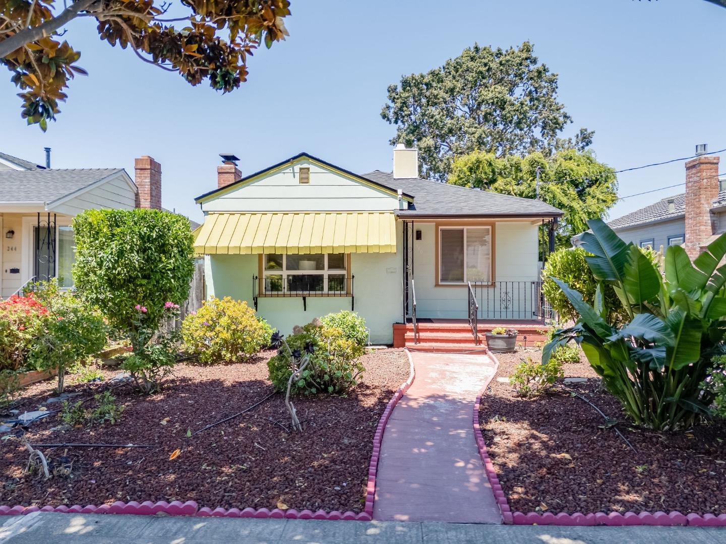 Detail Gallery Image 3 of 60 For 348 Maud Ave, San Leandro,  CA 94577 - 2 Beds | 2 Baths