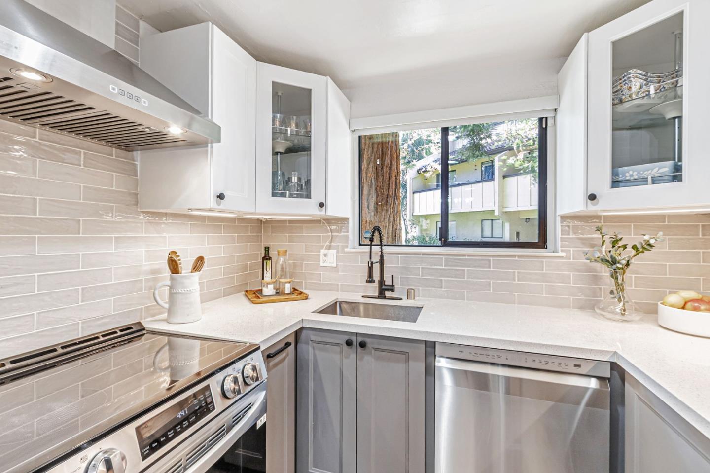 Detail Gallery Image 10 of 40 For 3328 Kimber Ct #21,  San Jose,  CA 95124 - 2 Beds | 1 Baths