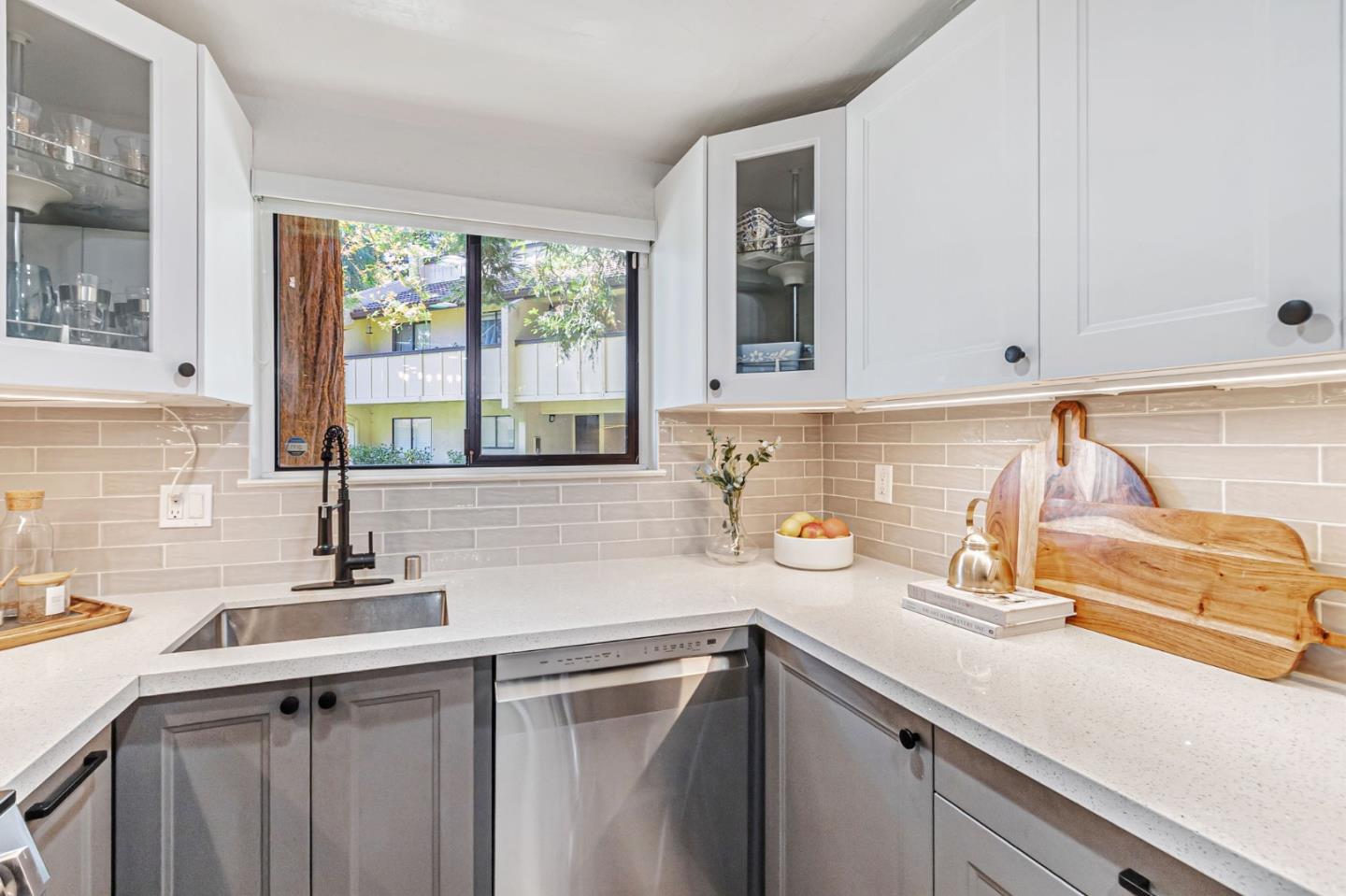 Detail Gallery Image 12 of 40 For 3328 Kimber Ct #21,  San Jose,  CA 95124 - 2 Beds | 1 Baths