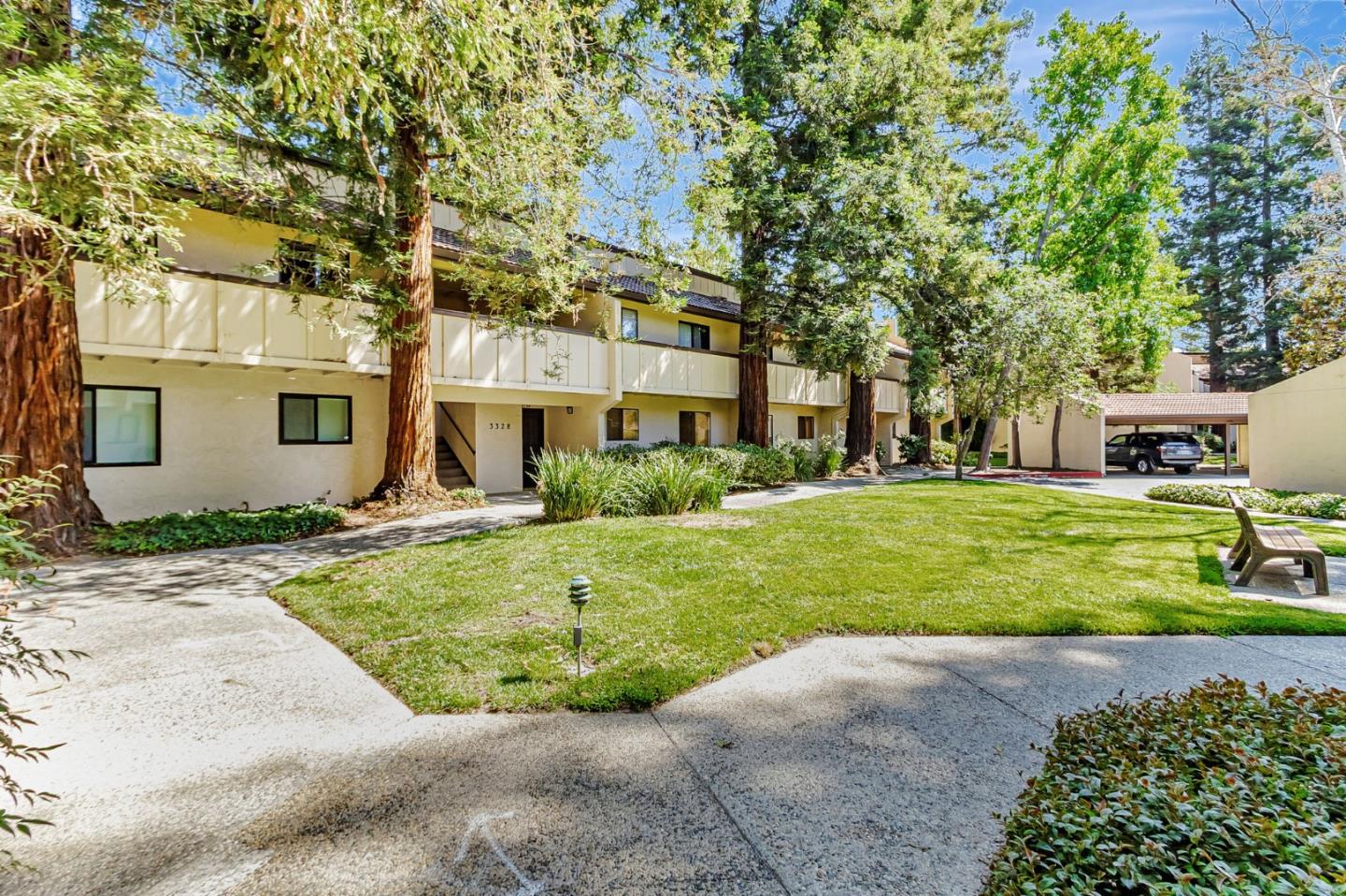 Detail Gallery Image 33 of 40 For 3328 Kimber Ct #21,  San Jose,  CA 95124 - 2 Beds | 1 Baths