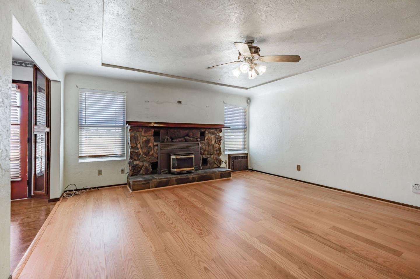 Detail Gallery Image 10 of 51 For 13560 Santa Teresa Blvd, San Martin,  CA 95046 - 3 Beds | 2 Baths