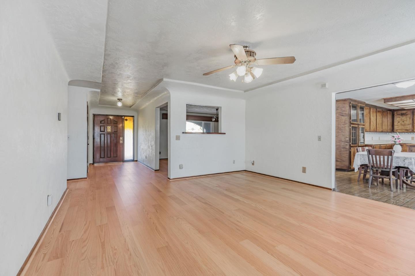 Detail Gallery Image 11 of 51 For 13560 Santa Teresa Blvd, San Martin,  CA 95046 - 3 Beds | 2 Baths