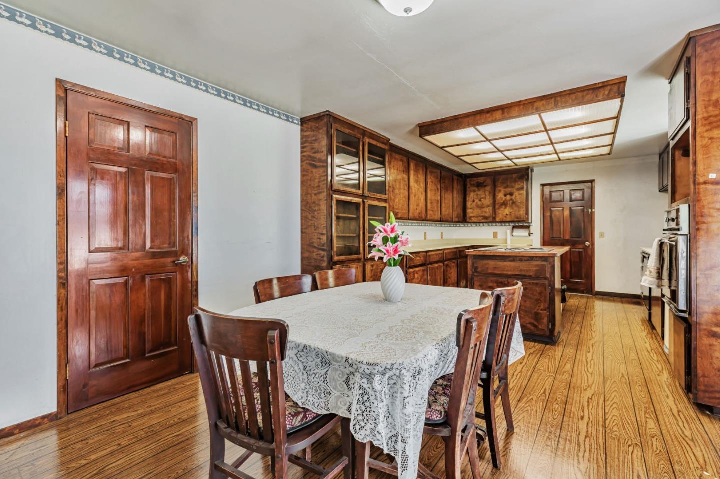 Detail Gallery Image 19 of 51 For 13560 Santa Teresa Blvd, San Martin,  CA 95046 - 3 Beds | 2 Baths