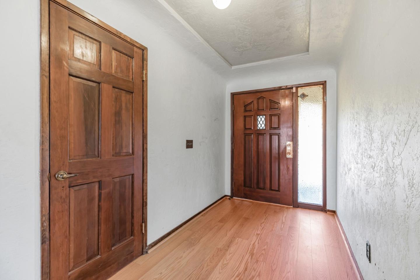 Detail Gallery Image 8 of 51 For 13560 Santa Teresa Blvd, San Martin,  CA 95046 - 3 Beds | 2 Baths