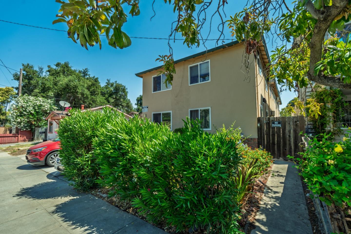 Detail Gallery Image 3 of 14 For 450 N 5th St, San Jose,  CA 95112 - – Beds | – Baths