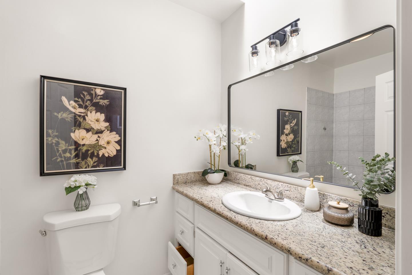 Detail Gallery Image 12 of 27 For 279 Elm Ave, San Bruno,  CA 94066 - 2 Beds | 1 Baths