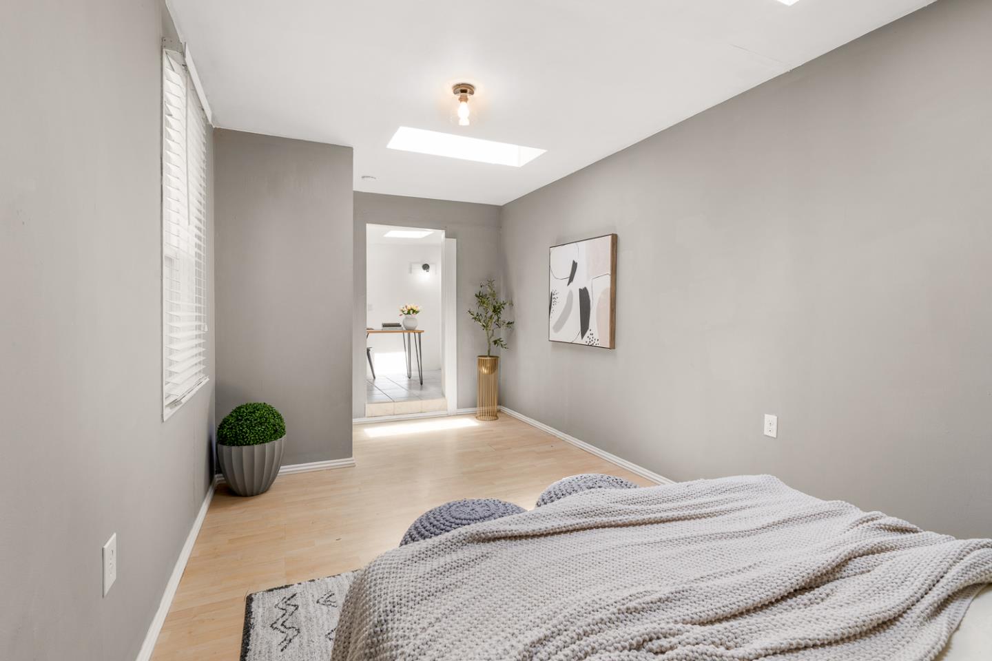 Detail Gallery Image 19 of 27 For 279 Elm Ave, San Bruno,  CA 94066 - 2 Beds | 1 Baths