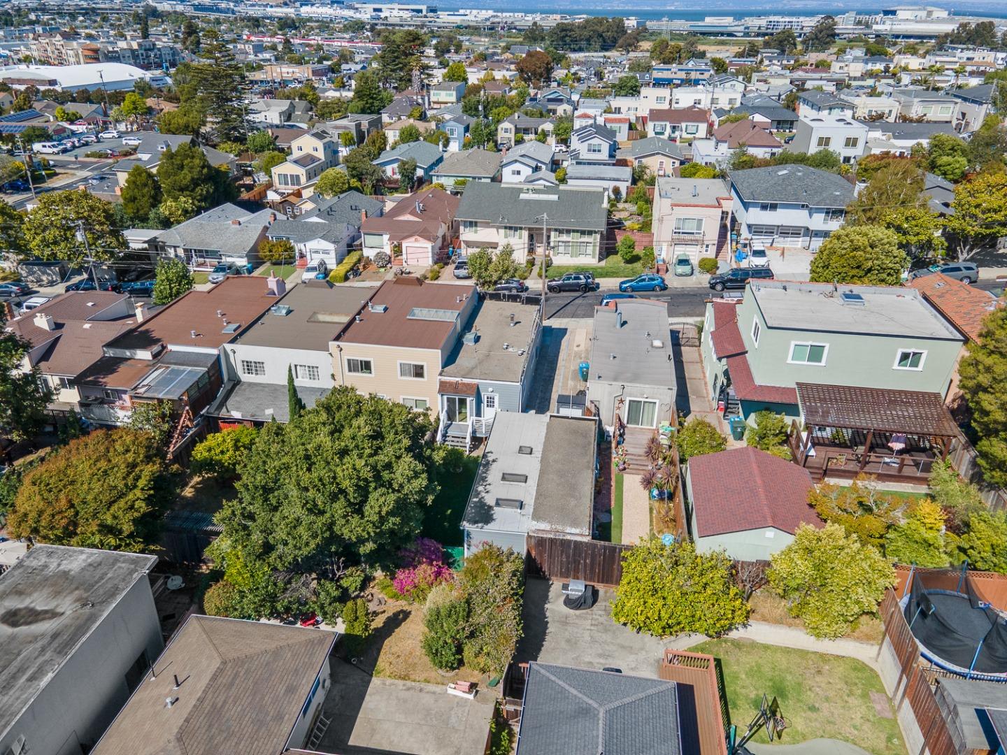 Detail Gallery Image 25 of 27 For 279 Elm Ave, San Bruno,  CA 94066 - 2 Beds | 1 Baths