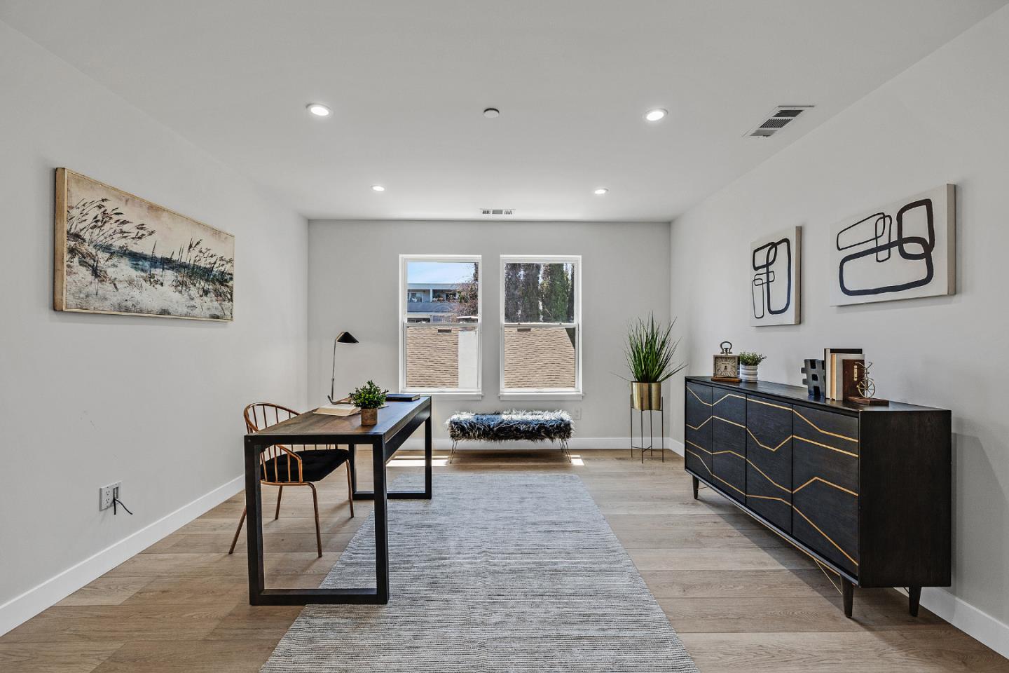 Detail Gallery Image 22 of 50 For 35 Arch St, Redwood City,  CA 94062 - 7 Beds | 4/1 Baths