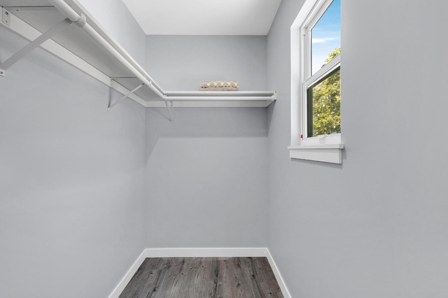 Detail Gallery Image 47 of 50 For 35 Arch St, Redwood City,  CA 94062 - 7 Beds | 4/1 Baths