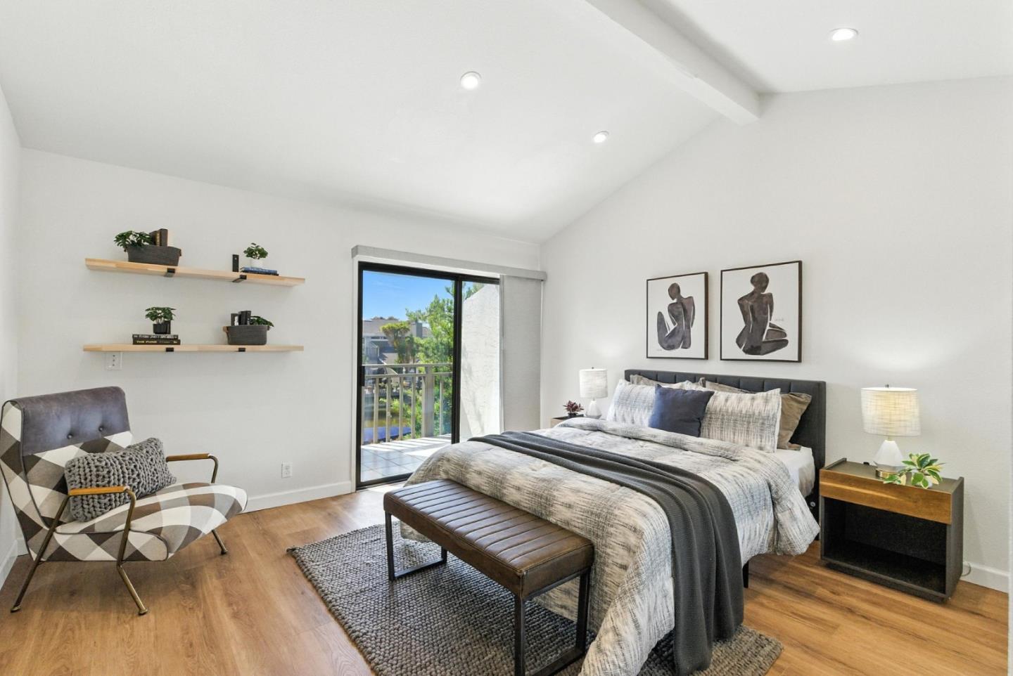 Detail Gallery Image 28 of 76 For 588 Marlin Ct, Redwood City,  CA 94065 - 2 Beds | 2/1 Baths