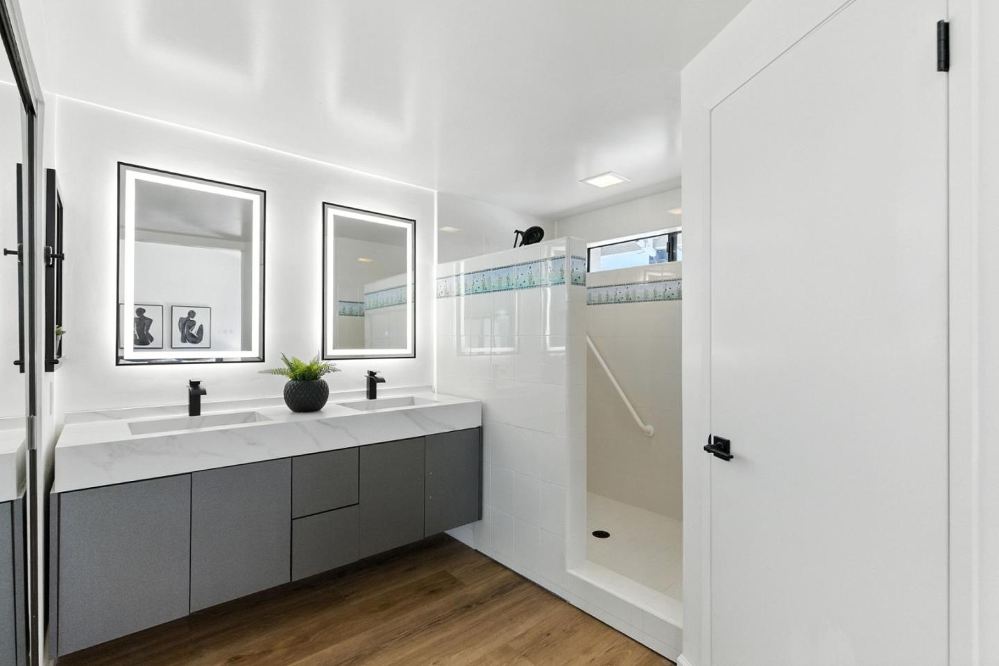 Detail Gallery Image 31 of 76 For 588 Marlin Ct, Redwood City,  CA 94065 - 2 Beds | 2/1 Baths