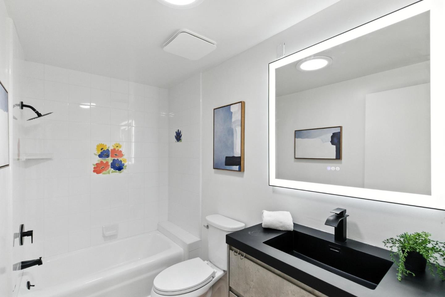 Detail Gallery Image 34 of 76 For 588 Marlin Ct, Redwood City,  CA 94065 - 2 Beds | 2/1 Baths
