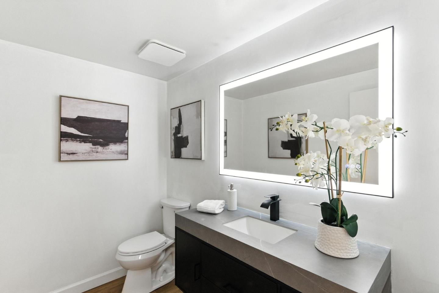 Detail Gallery Image 36 of 76 For 588 Marlin Ct, Redwood City,  CA 94065 - 2 Beds | 2/1 Baths