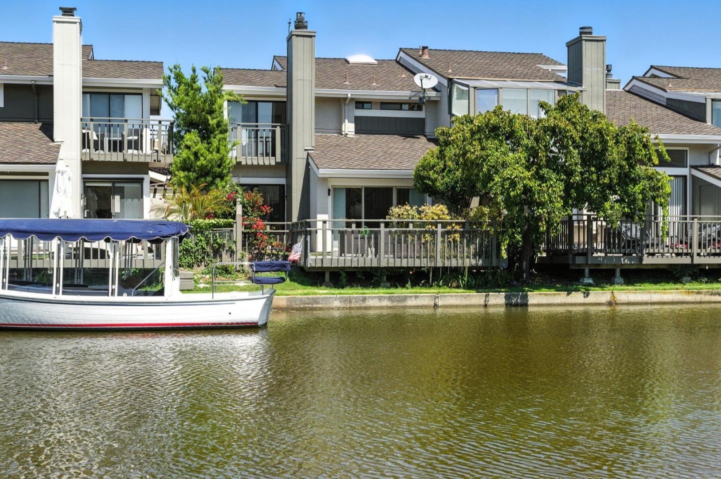 Detail Gallery Image 51 of 76 For 588 Marlin Ct, Redwood City,  CA 94065 - 2 Beds | 2/1 Baths