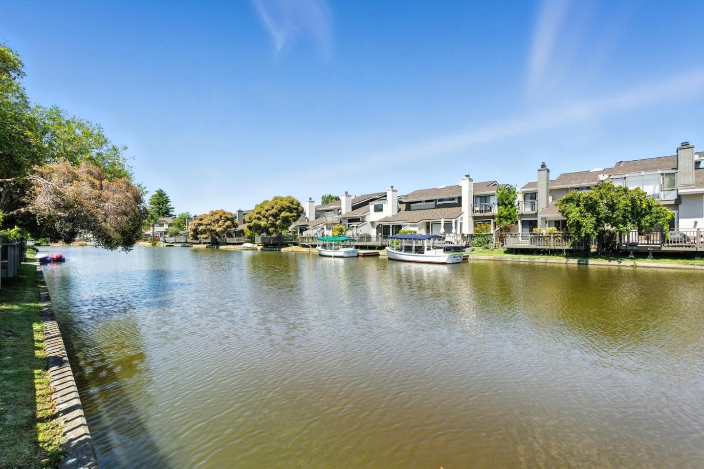Detail Gallery Image 52 of 76 For 588 Marlin Ct, Redwood City,  CA 94065 - 2 Beds | 2/1 Baths