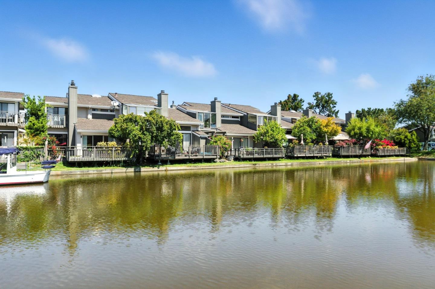 Detail Gallery Image 53 of 76 For 588 Marlin Ct, Redwood City,  CA 94065 - 2 Beds | 2/1 Baths