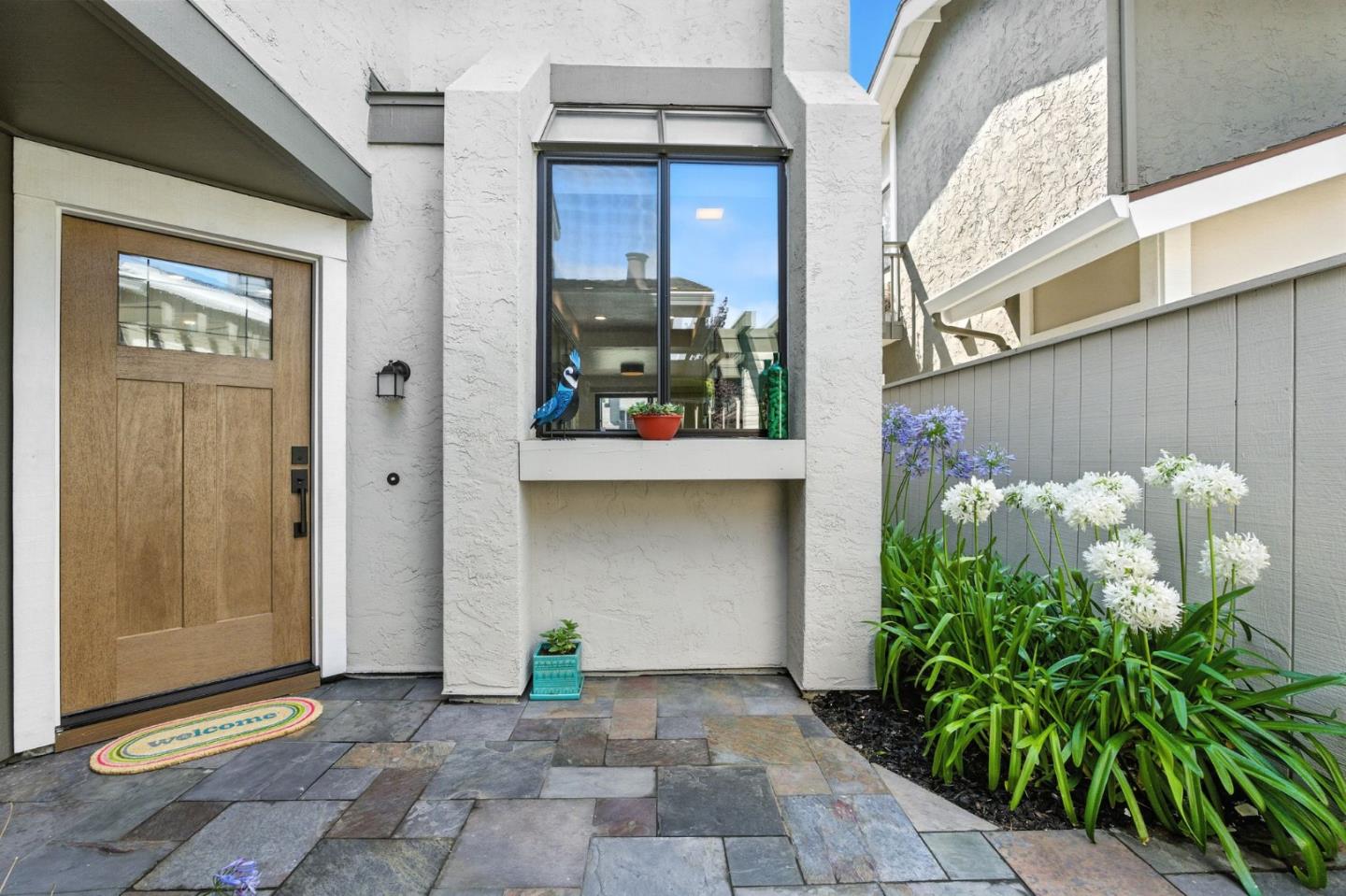 Detail Gallery Image 6 of 76 For 588 Marlin Ct, Redwood City,  CA 94065 - 2 Beds | 2/1 Baths