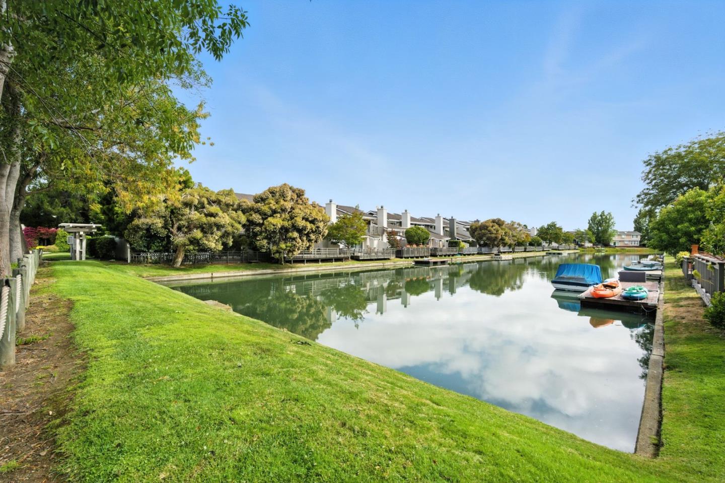 Detail Gallery Image 60 of 76 For 588 Marlin Ct, Redwood City,  CA 94065 - 2 Beds | 2/1 Baths
