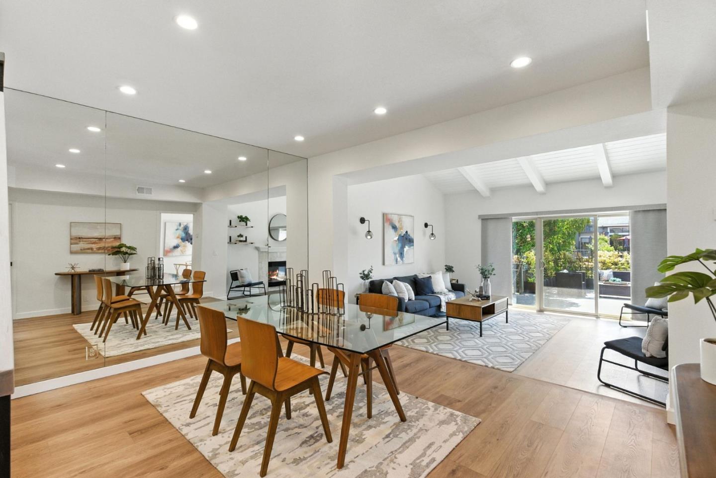 Detail Gallery Image 7 of 76 For 588 Marlin Ct, Redwood City,  CA 94065 - 2 Beds | 2/1 Baths