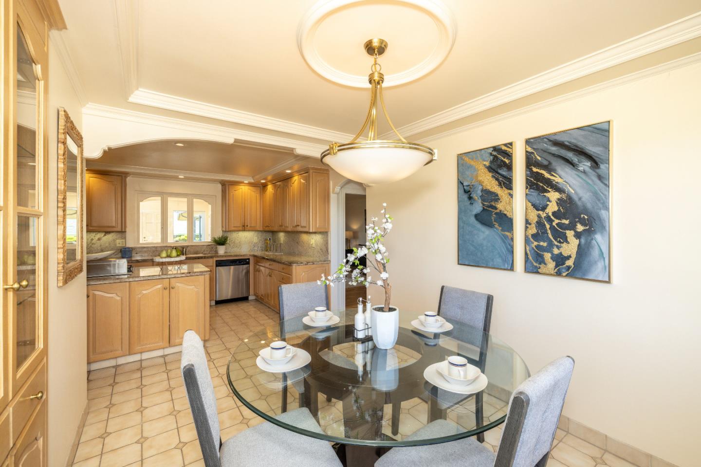 Detail Gallery Image 12 of 60 For 1822 Sebastian Dr, Burlingame,  CA 94010 - 4 Beds | 2/1 Baths