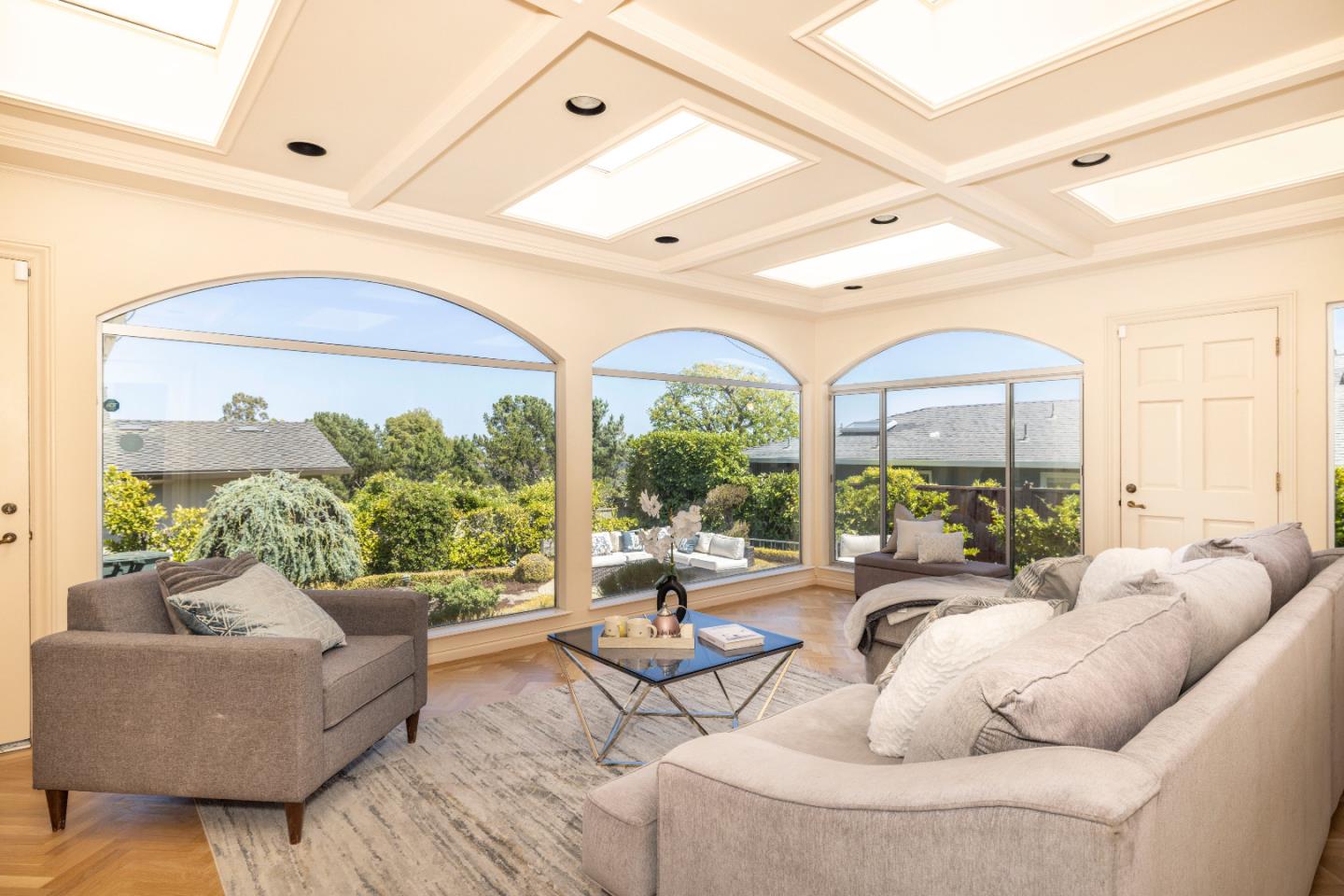 Detail Gallery Image 19 of 60 For 1822 Sebastian Dr, Burlingame,  CA 94010 - 4 Beds | 2/1 Baths