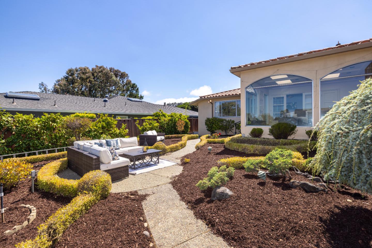 Detail Gallery Image 50 of 60 For 1822 Sebastian Dr, Burlingame,  CA 94010 - 4 Beds | 2/1 Baths