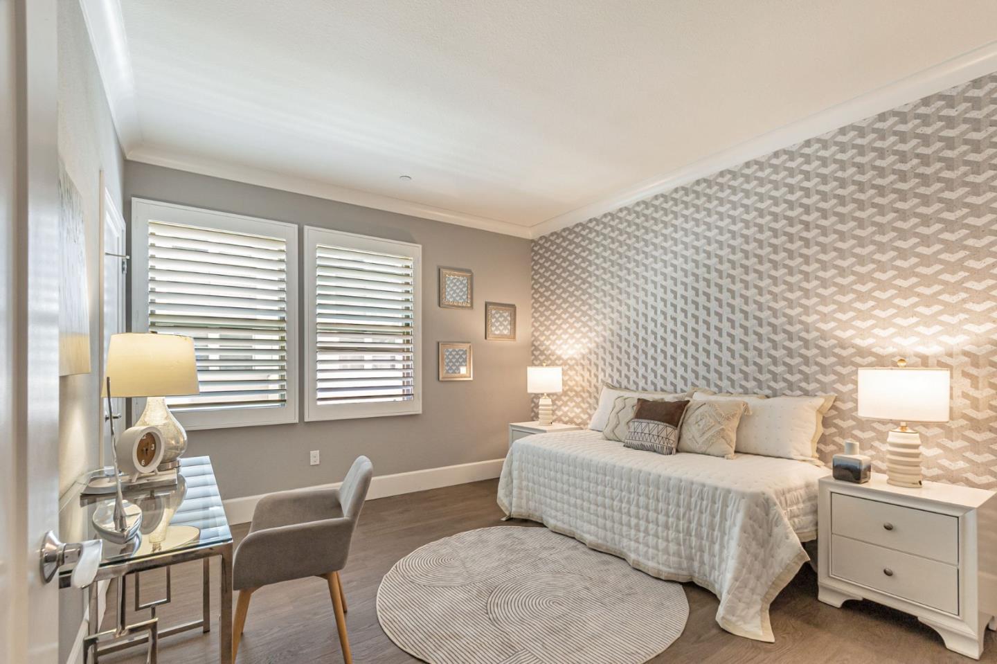 Detail Gallery Image 11 of 25 For 1057 Foxglove Pl #202,  San Jose,  CA 95131 - 3 Beds | 2/1 Baths