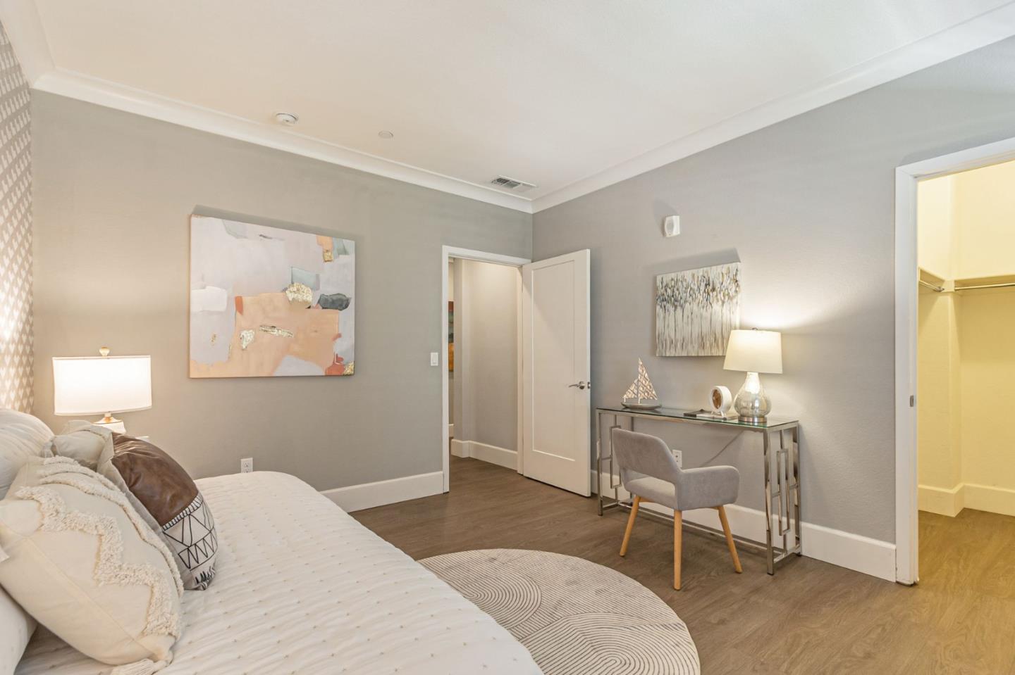 Detail Gallery Image 12 of 25 For 1057 Foxglove Pl #202,  San Jose,  CA 95131 - 3 Beds | 2/1 Baths