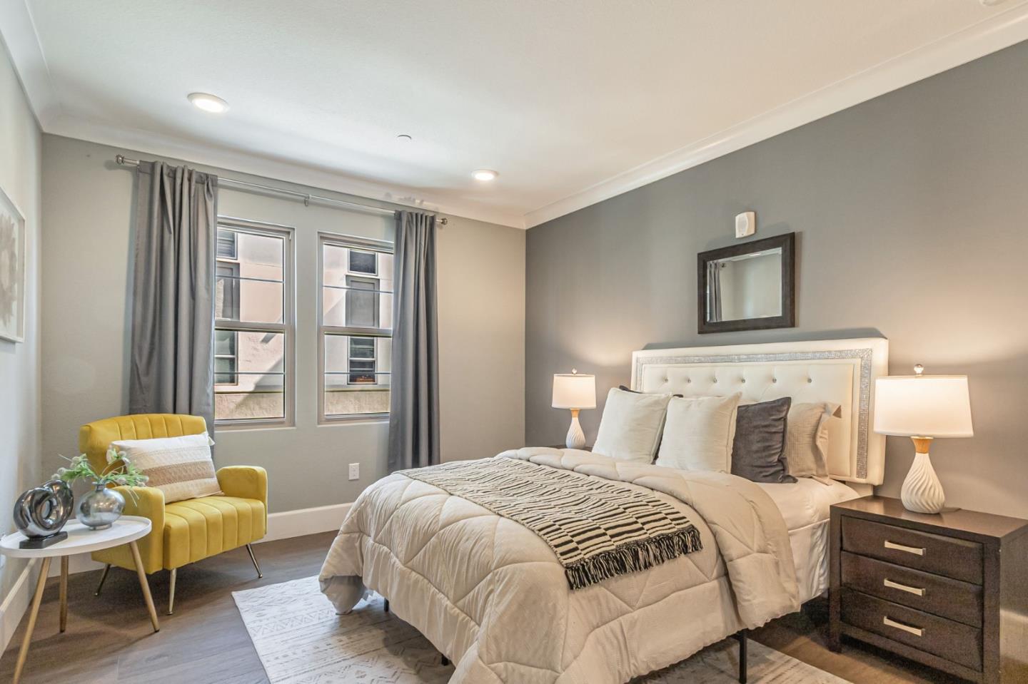 Detail Gallery Image 9 of 25 For 1057 Foxglove Pl #202,  San Jose,  CA 95131 - 3 Beds | 2/1 Baths