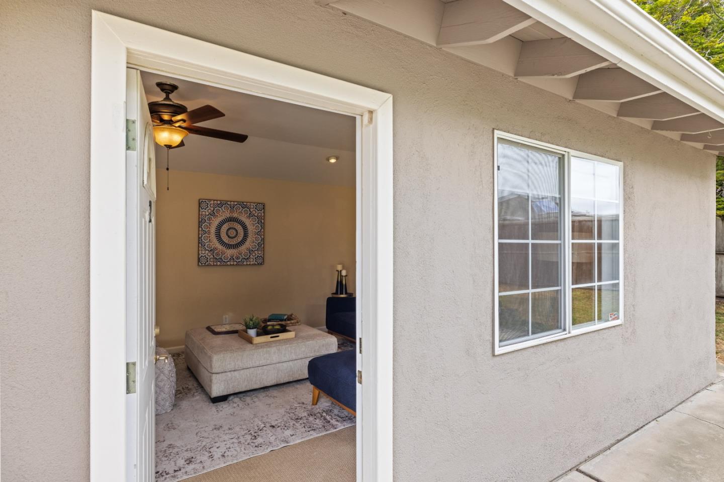 Detail Gallery Image 15 of 18 For 209 Orange Dr, Salinas,  CA 93901 - 3 Beds | 1/1 Baths