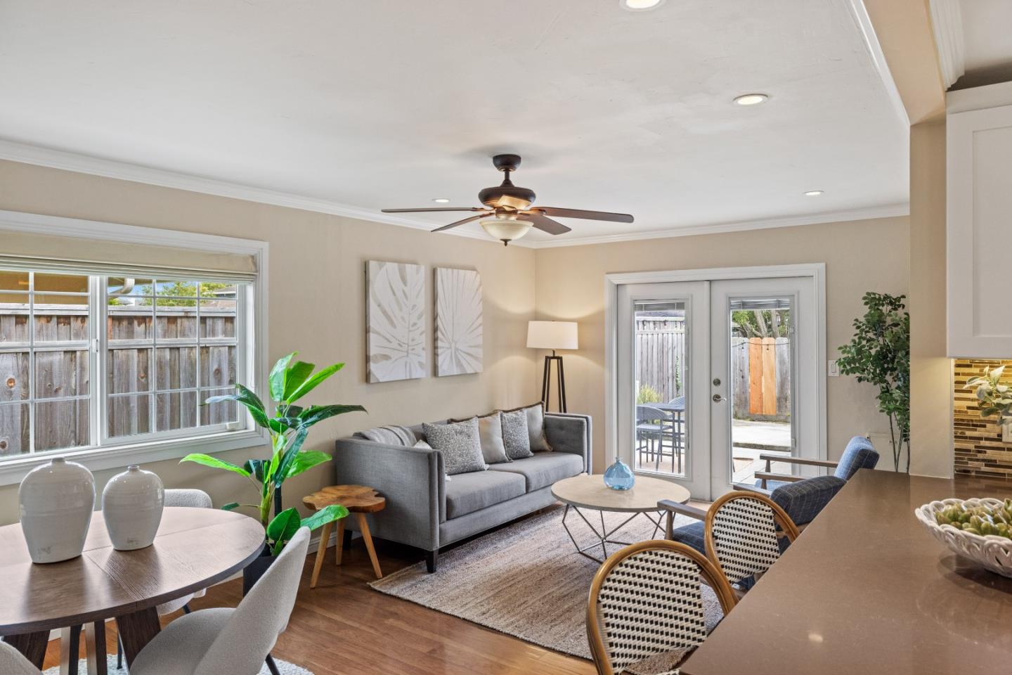 Detail Gallery Image 8 of 18 For 209 Orange Dr, Salinas,  CA 93901 - 3 Beds | 1/1 Baths