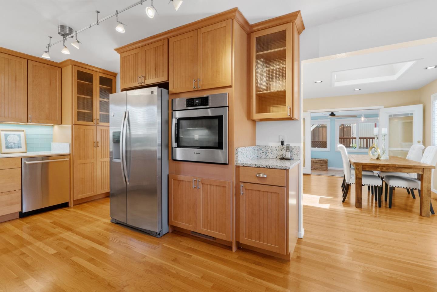 Detail Gallery Image 15 of 44 For 3370 Coffee Ln, Santa Cruz,  CA 95062 - 3 Beds | 2 Baths